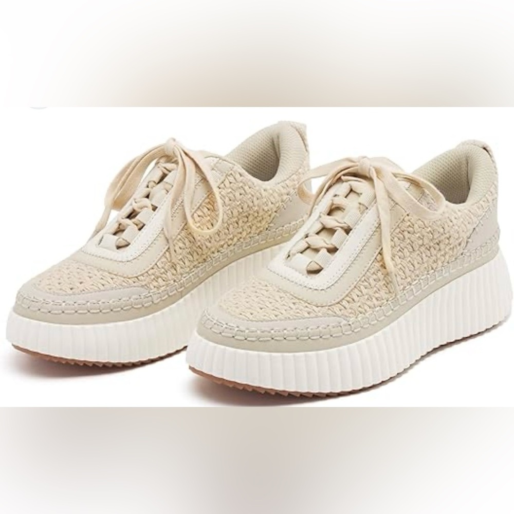 Dolce Vita Textured Cream Sneakers size 8